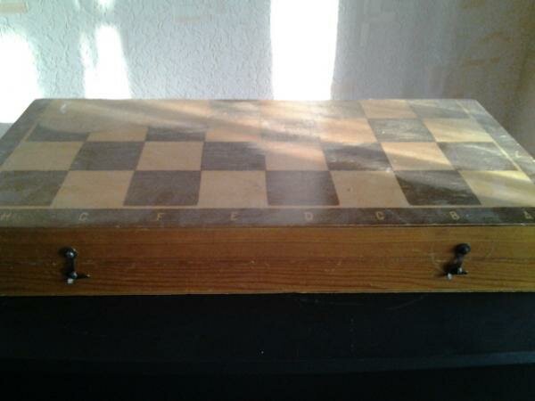 шахматная доска с неполным набором. Иваново