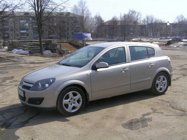 Opel Astra, 2007 г. 120000 км. Иваново