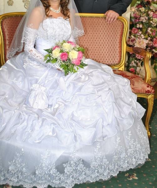 Продам красивое белоснежное свадебное платье. Иваново